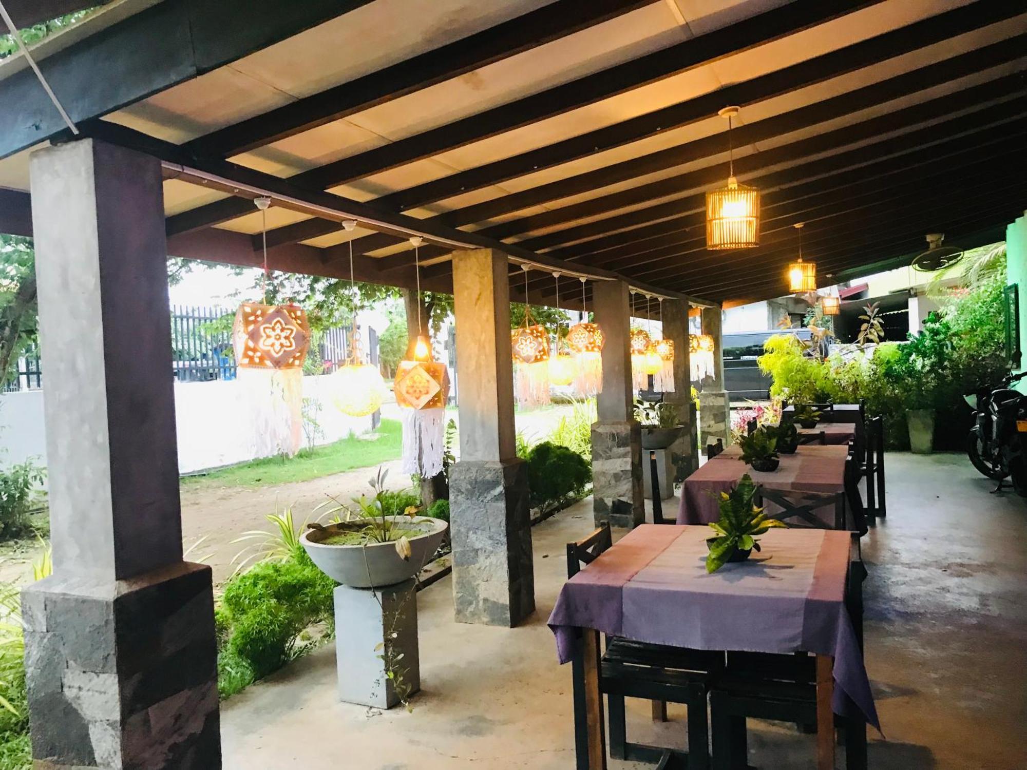 Manel Guest House Polonnaruwa Exterior photo